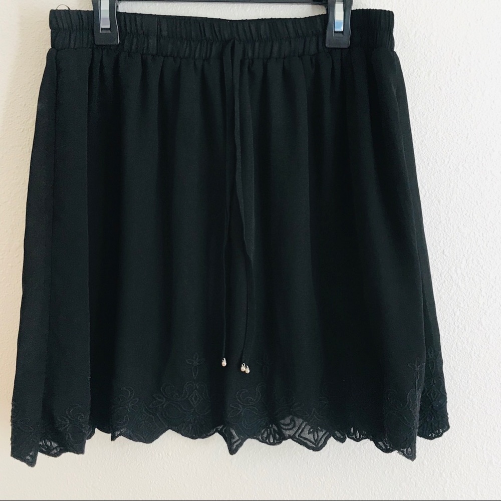 Dina Be Black Skirt